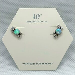 Bomb Party Earrings*